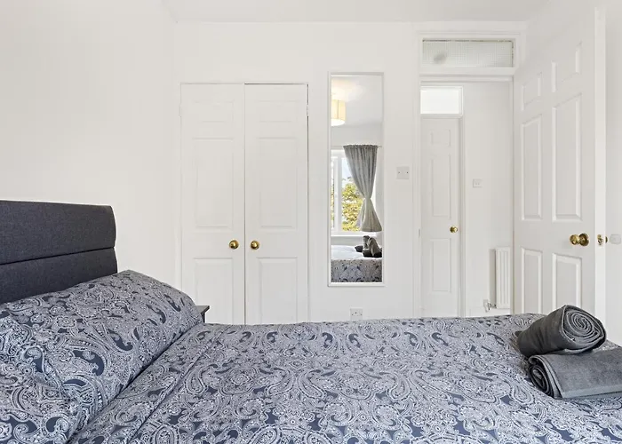 Tranquil 1 Bed Flat In East London
